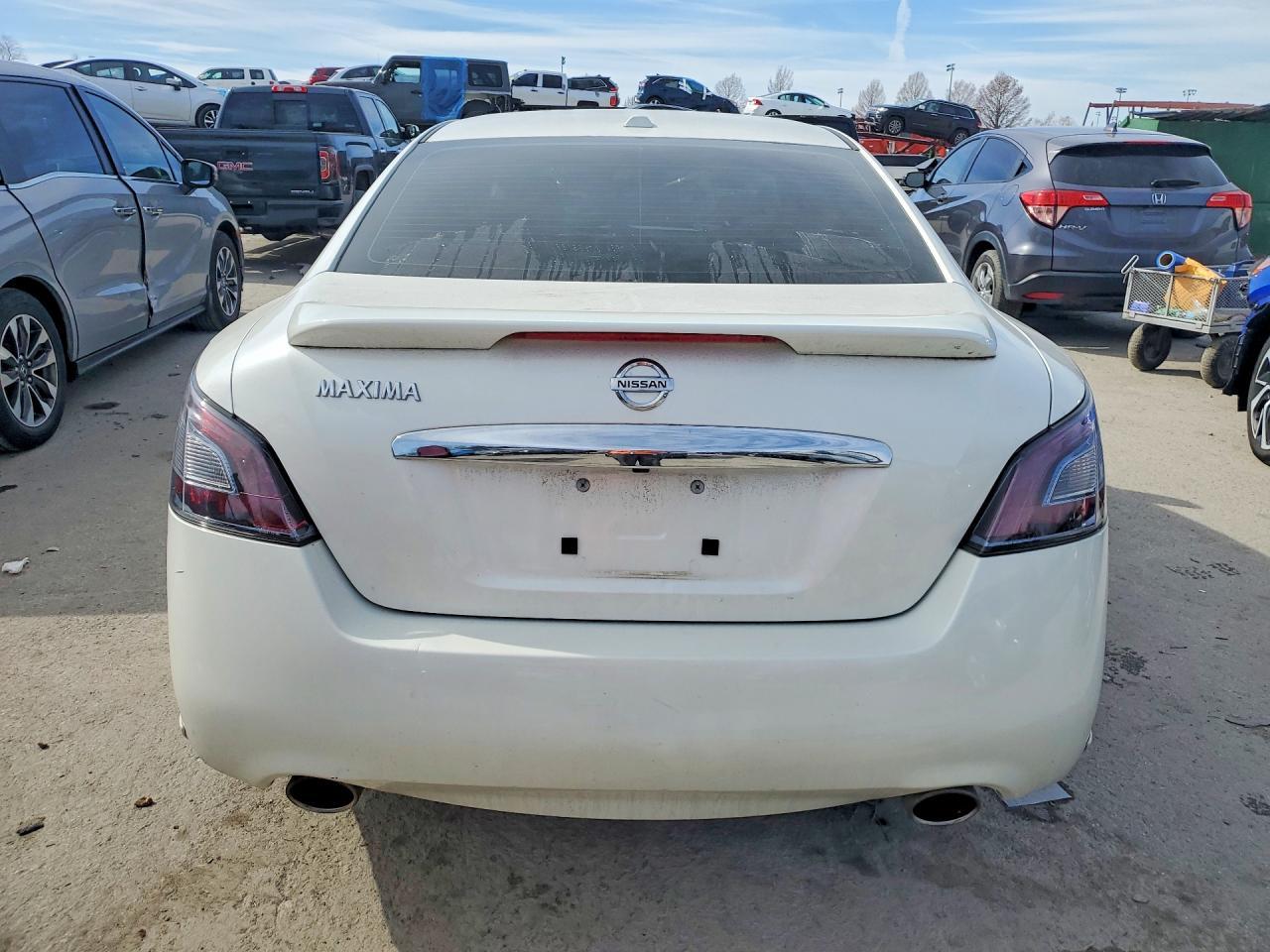 2013 Nissan Maxima s