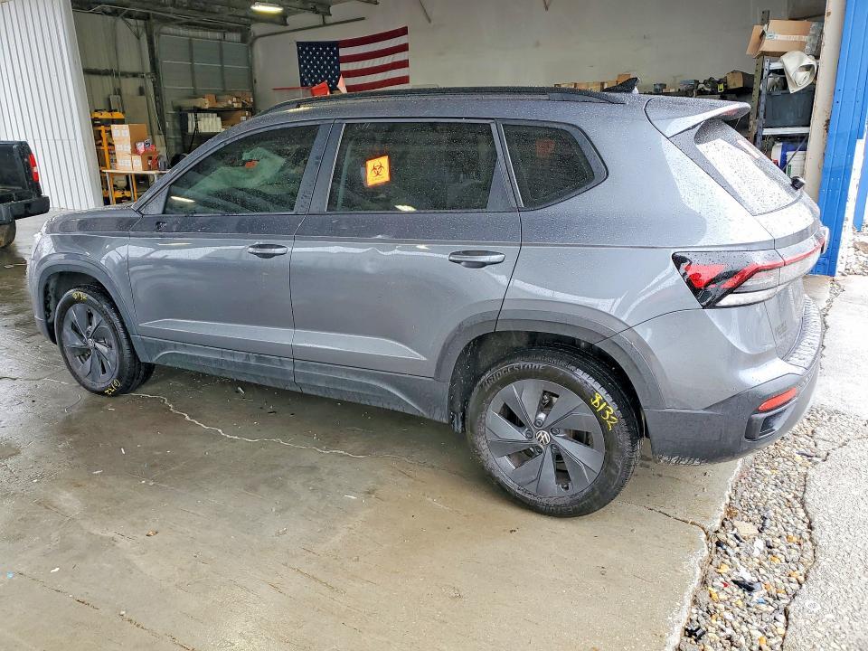 2025 Volkswagen Taos s