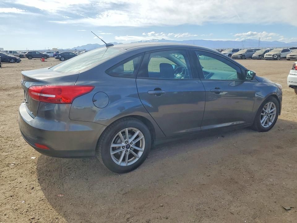 2018 Ford Focus se