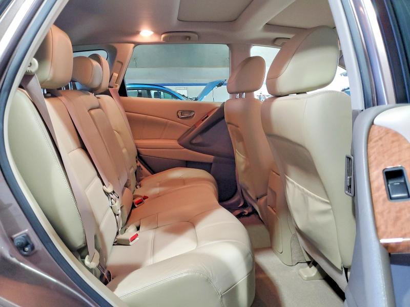 2013 Nissan Murano s