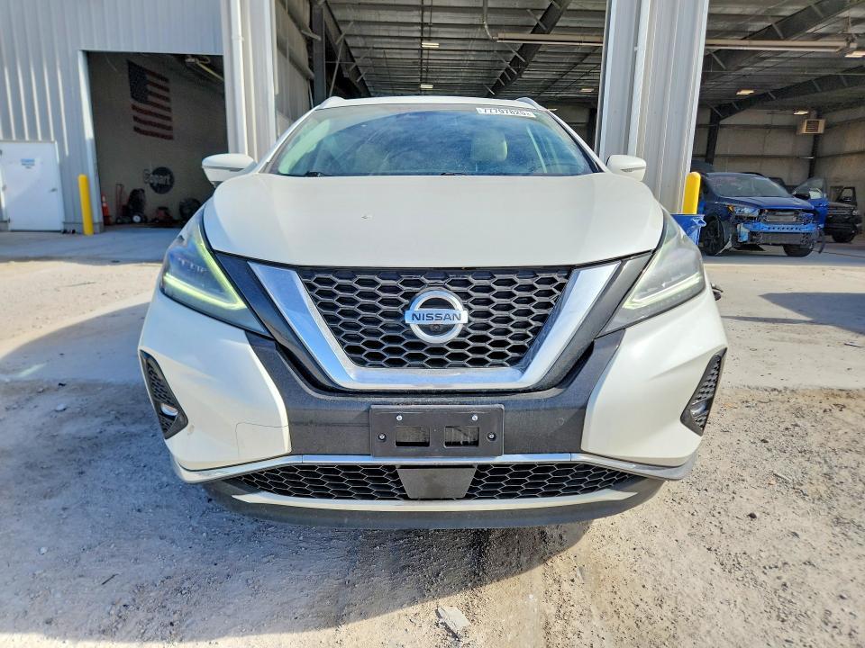 2019 Nissan Murano s