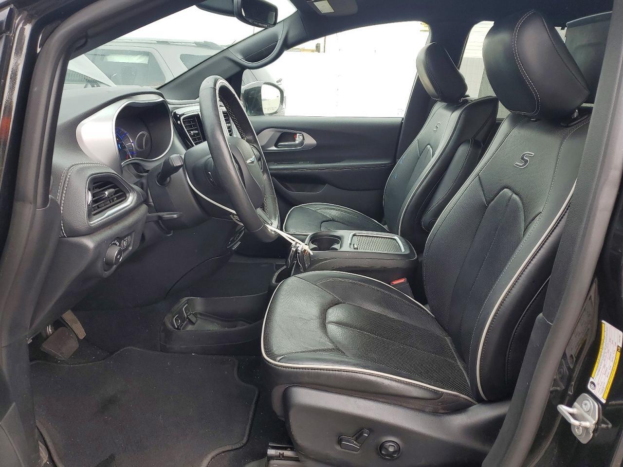 2020 Chrysler Pacifica Hybrid Limited