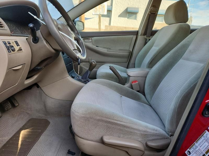 2005 Toyota Corolla ce