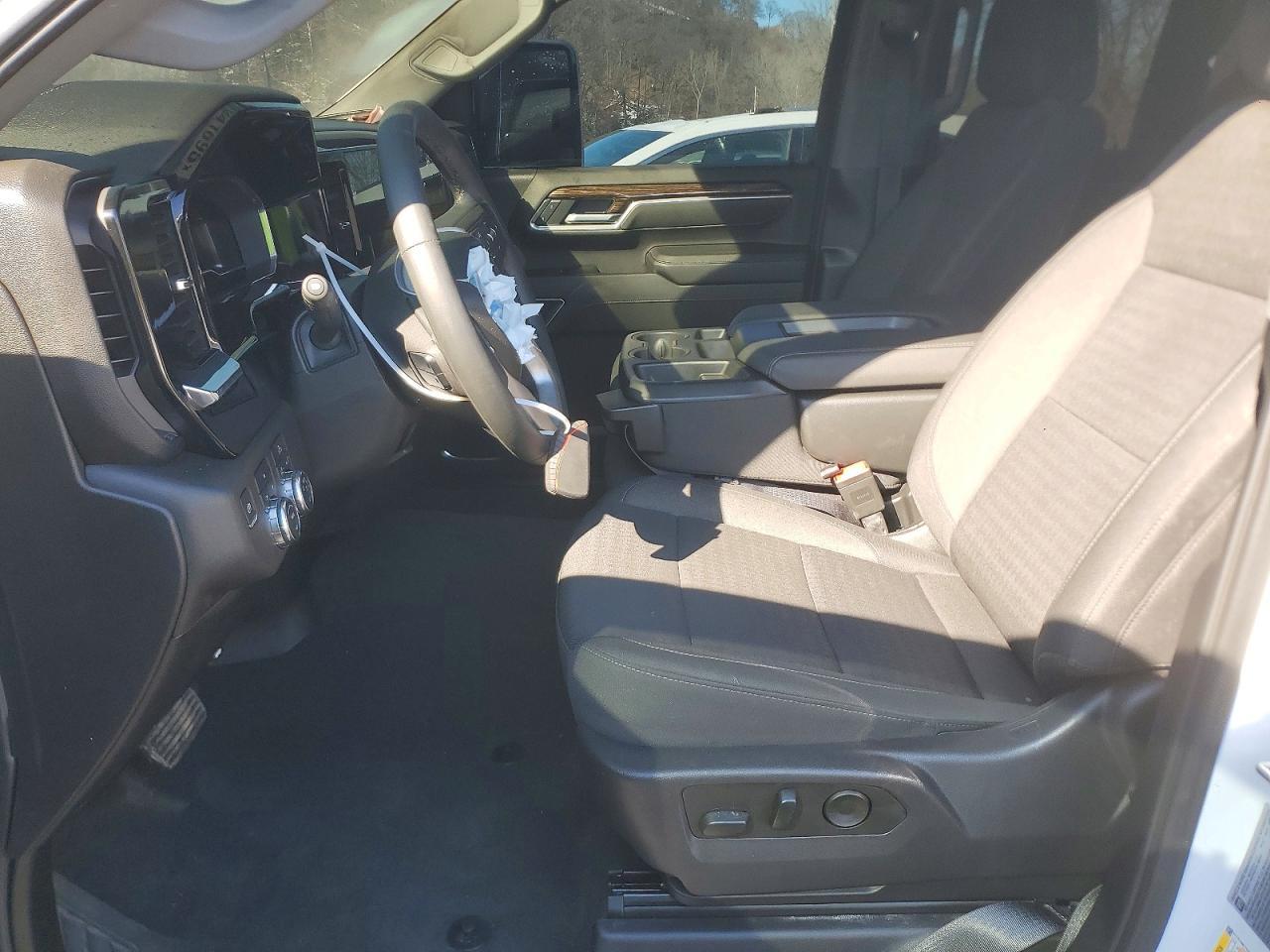 2025 GMC Sierra K2500 SLE