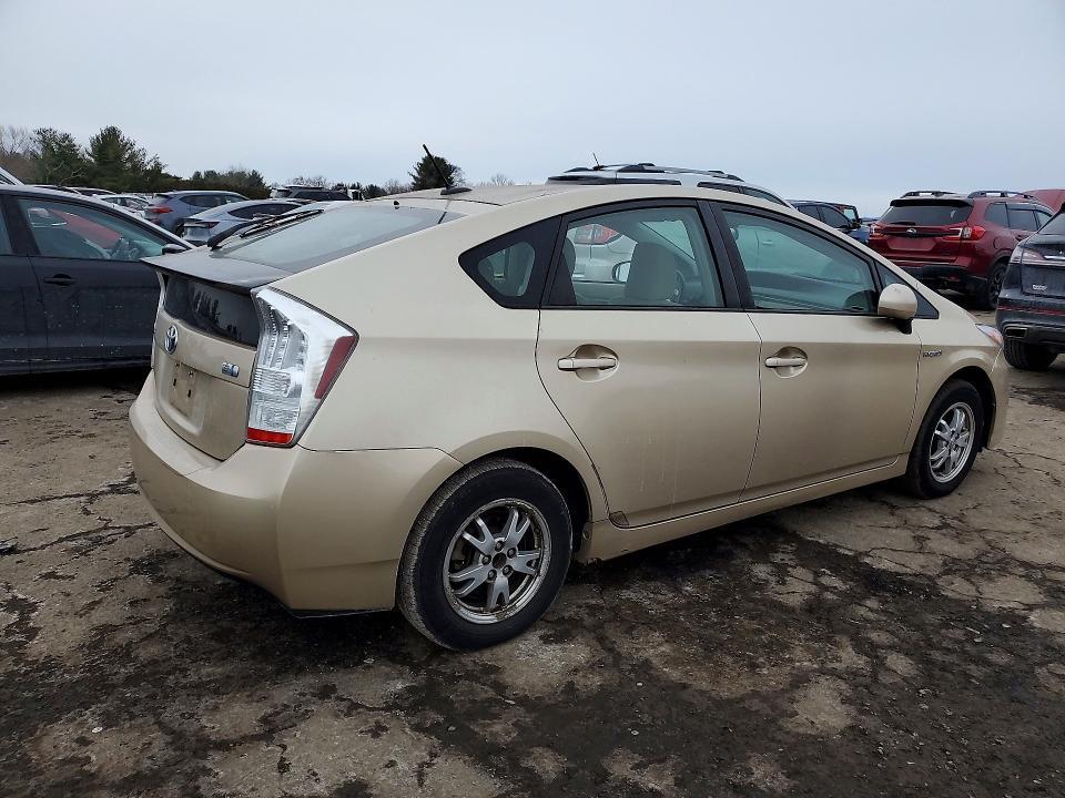 2010 Toyota Prius ii
