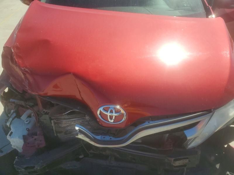 2013 Toyota Venza le