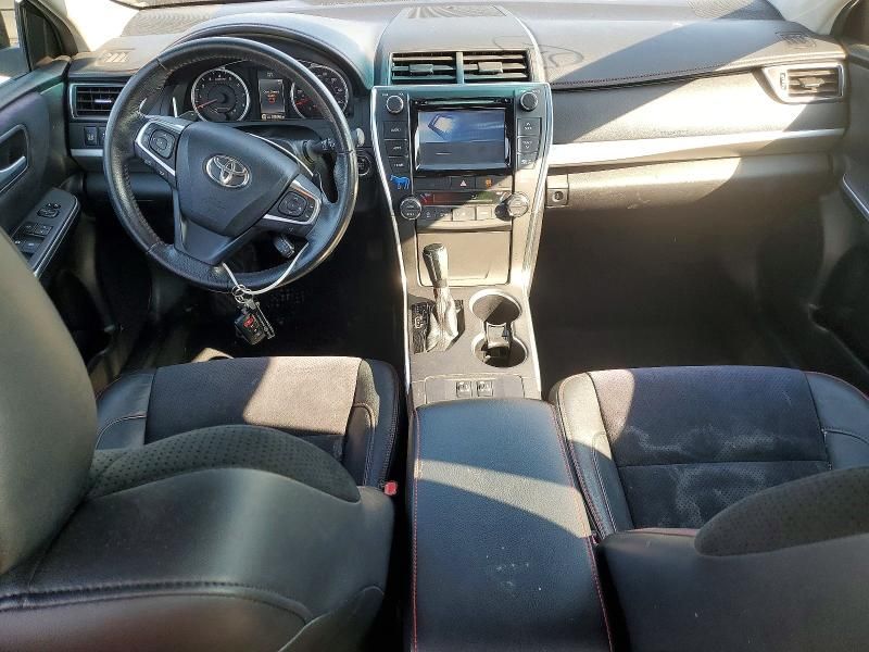 2015 Toyota Camry le