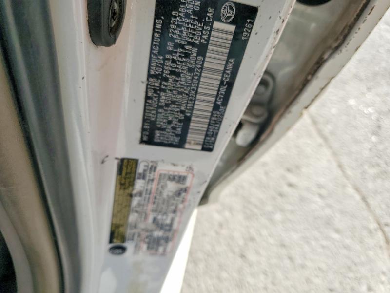 2005 Toyota Camry le