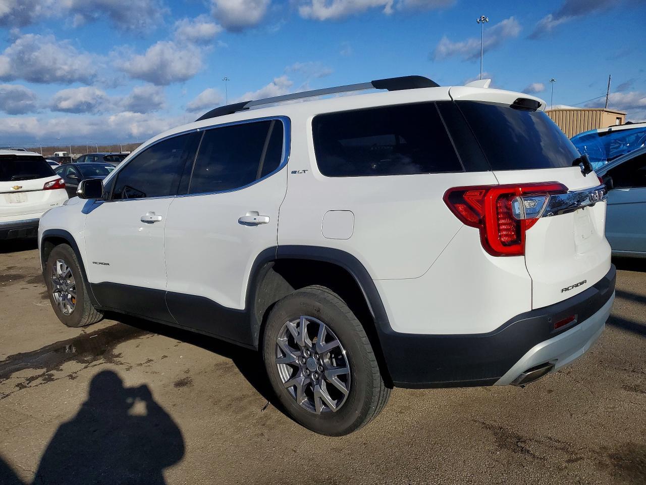 2020 GMC Acadia slt
