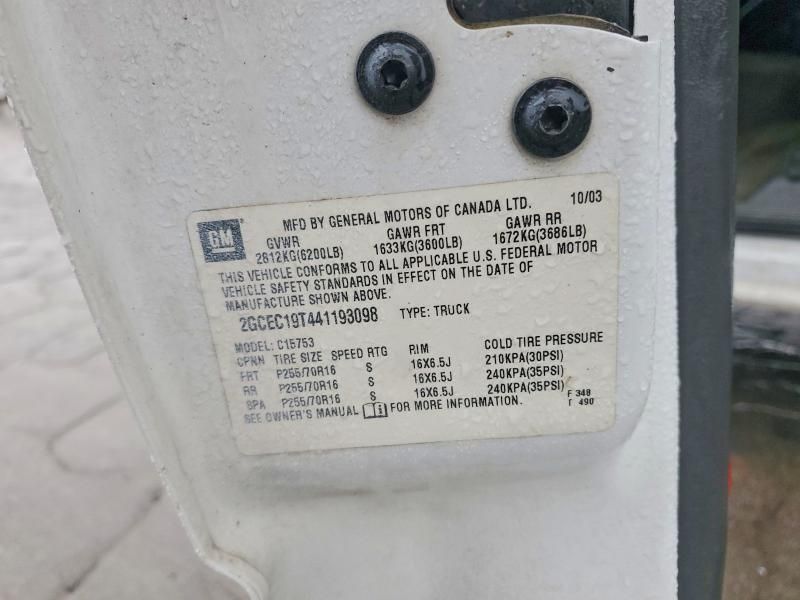 2004 Chevrolet Silverado C1500