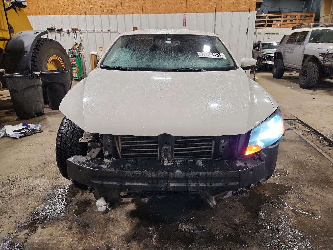 2014 Volkswagen Passat s