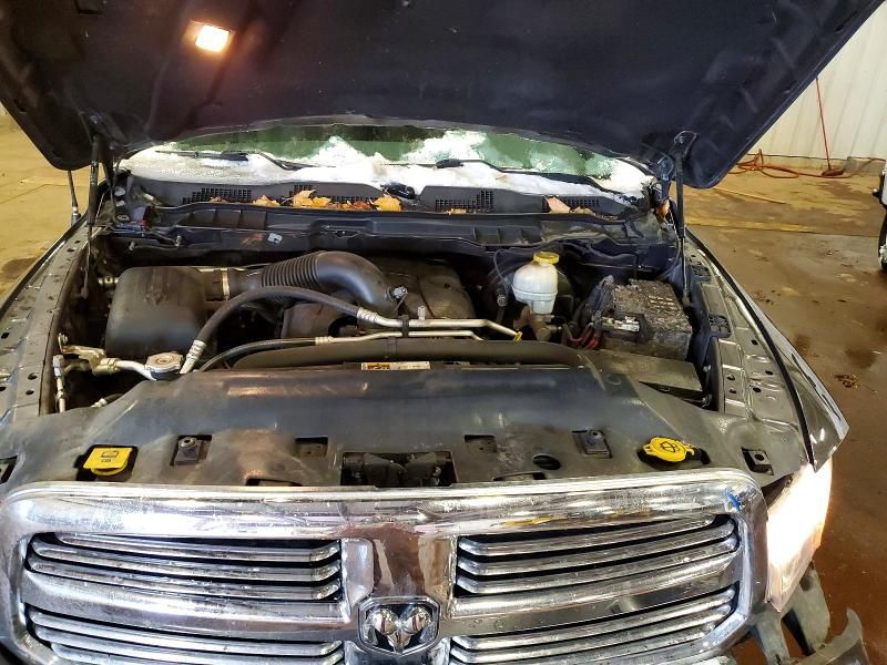 2017 Dodge Ram 1500 slt