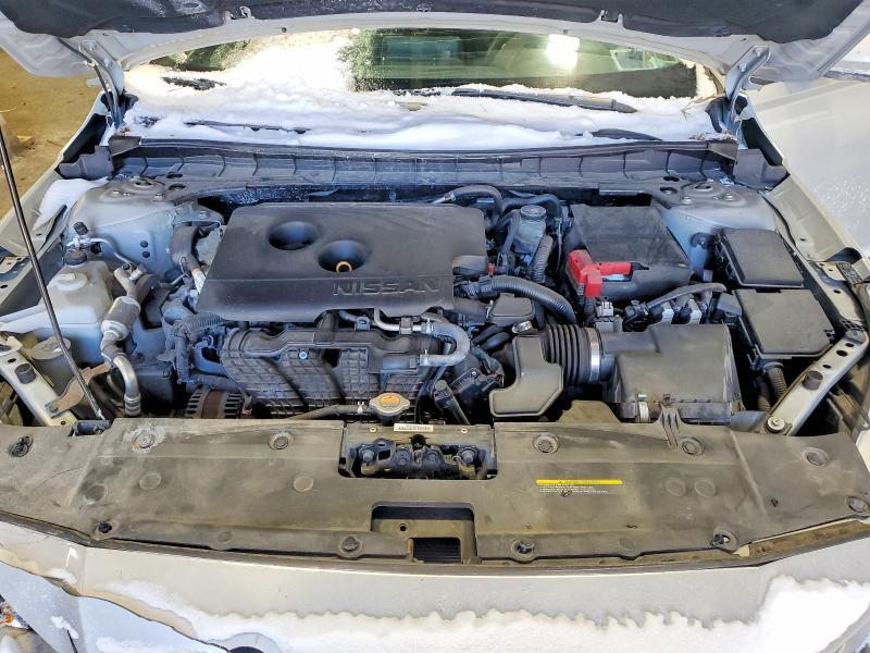 2020 Niss Altima 2.5 s