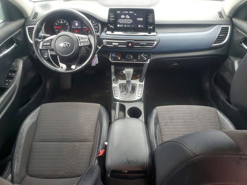 2021 KIA Seltos s