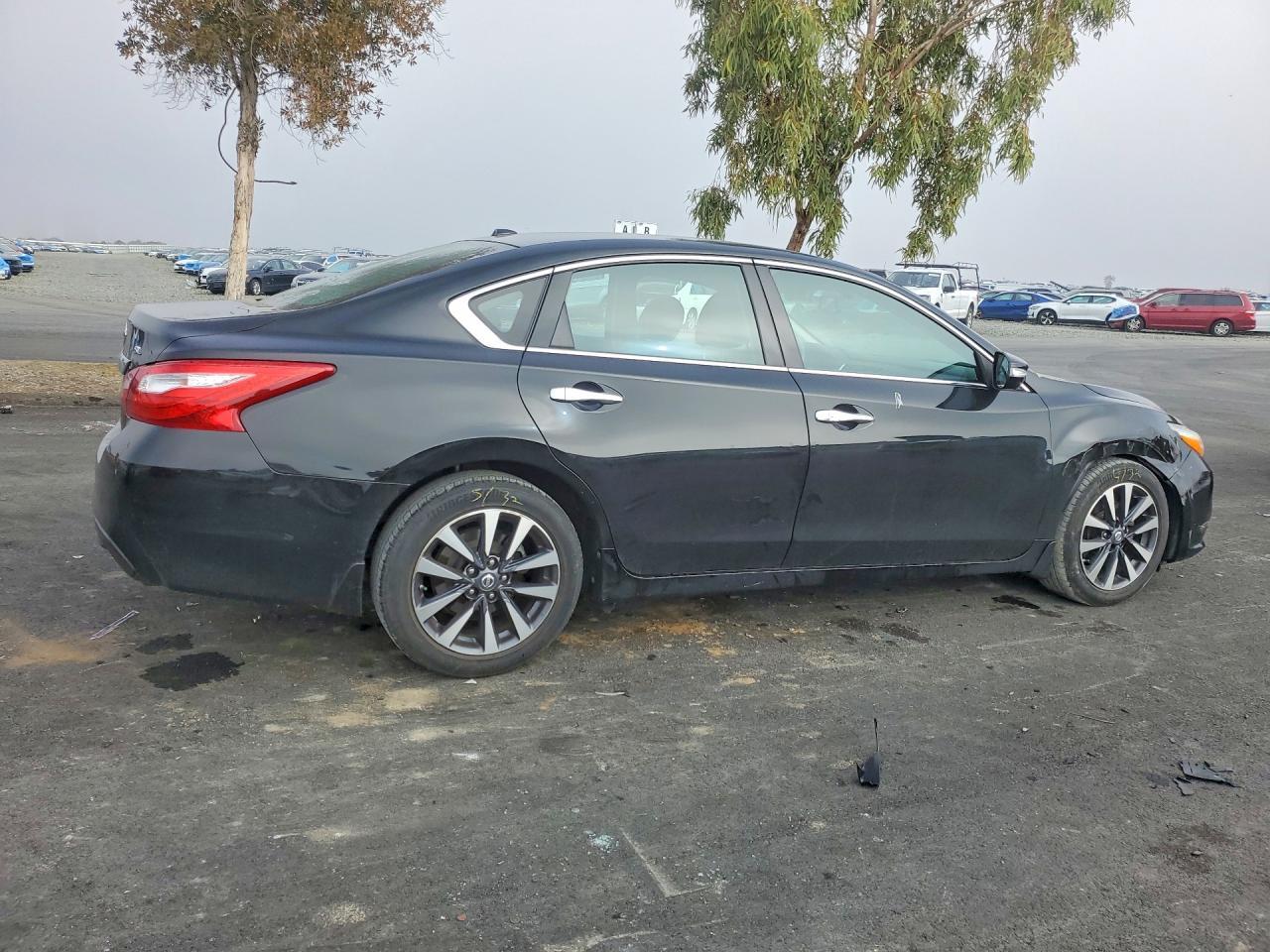 2016 Niss Altima 2.5 sl