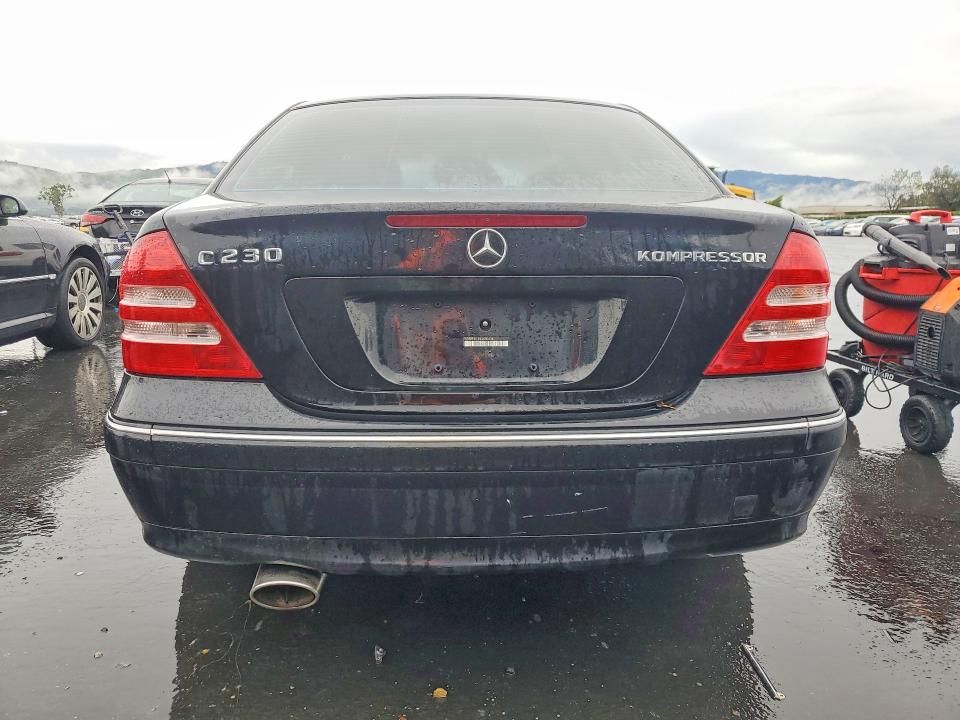 2004 Mercedes-Benz C 230k Sport Sedan