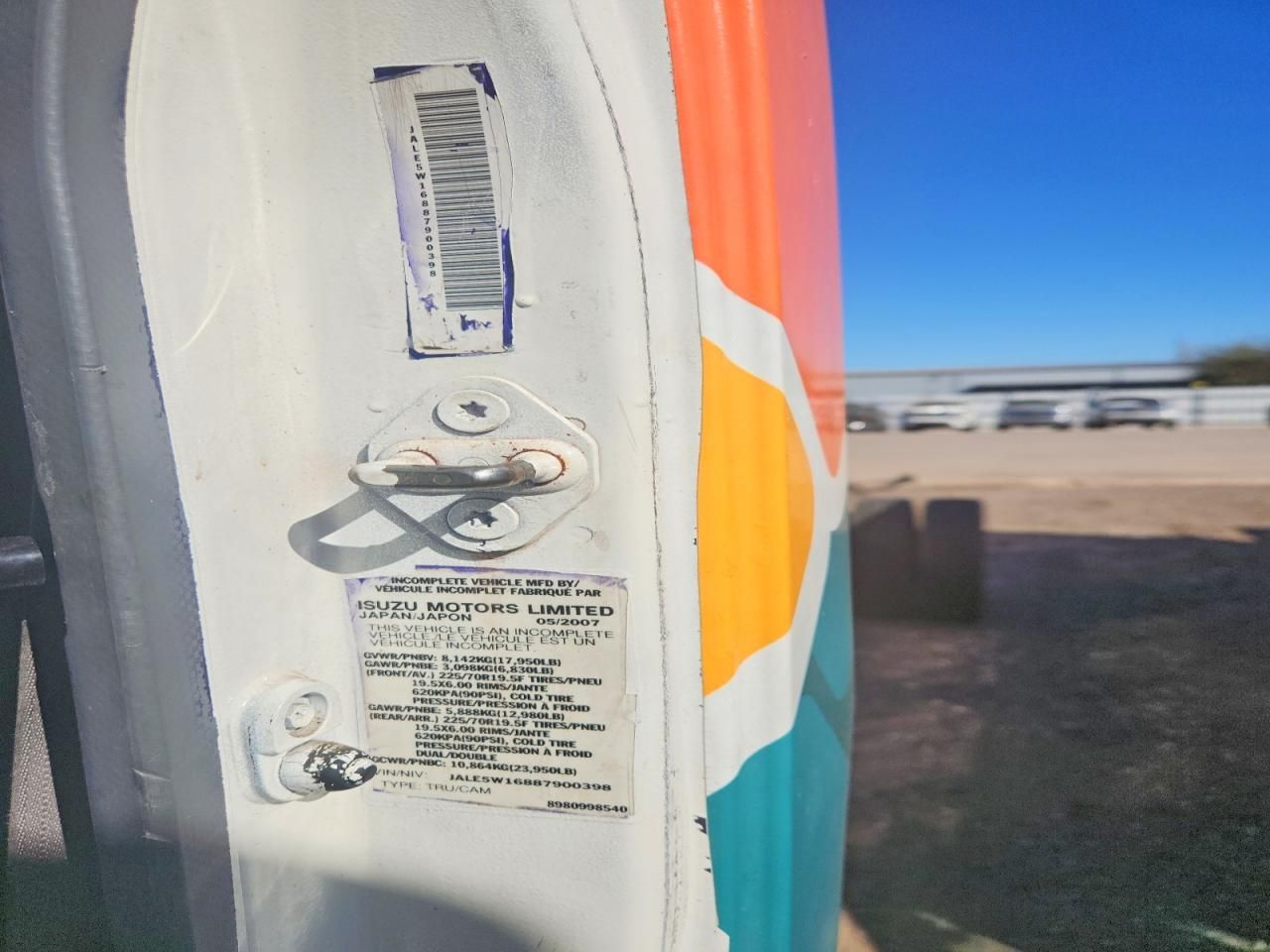 2008 Isuzu Nqr Truck cab and Chassis