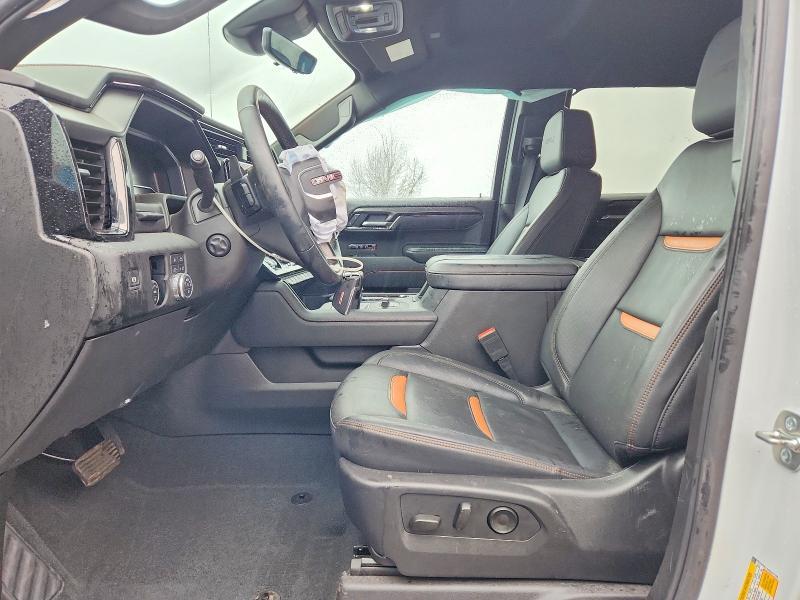 2025 GMC Sierra K1500 AT4