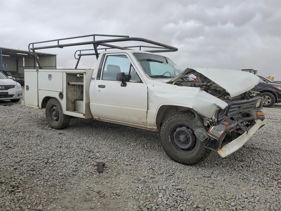 1987 Toyota Pickup 1 TON Long BED RN55