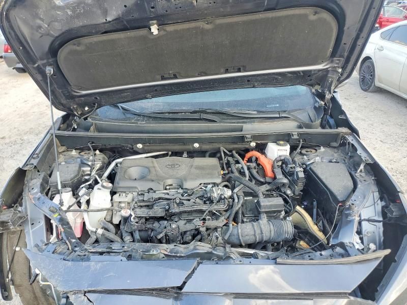 2023 Toyota Rav4 xle