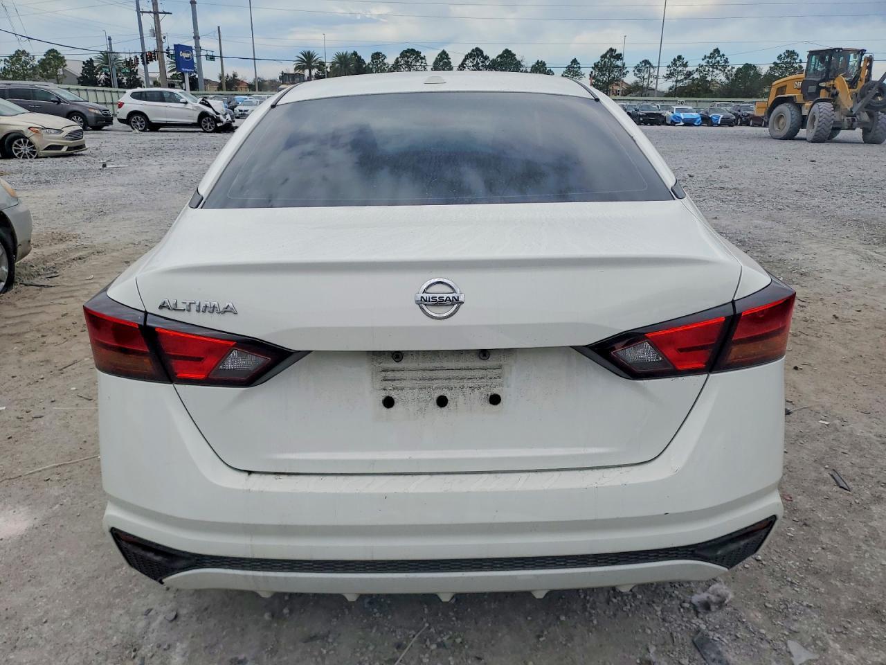 2020 Nissan Altima s