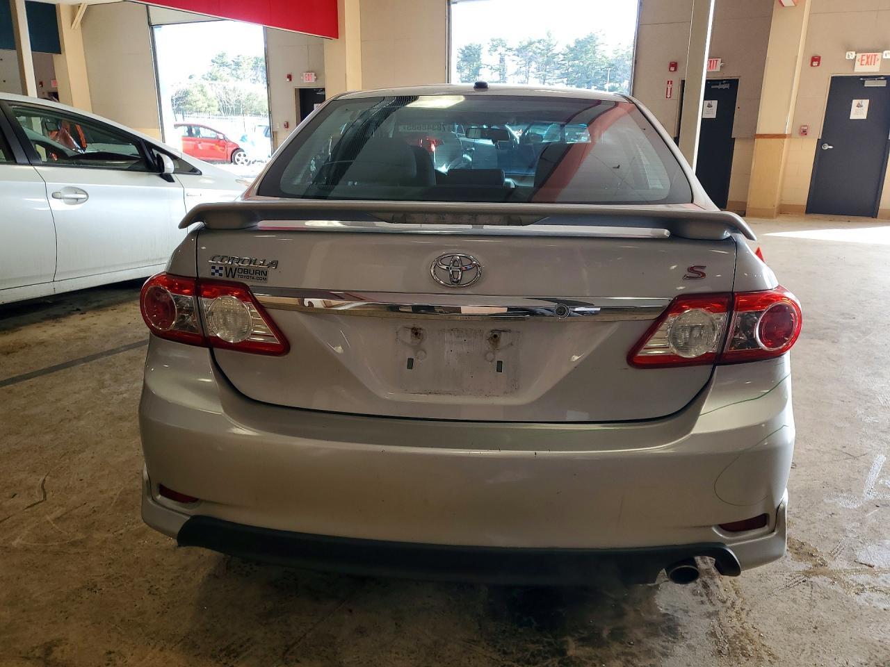 2011 Toyota Corolla s