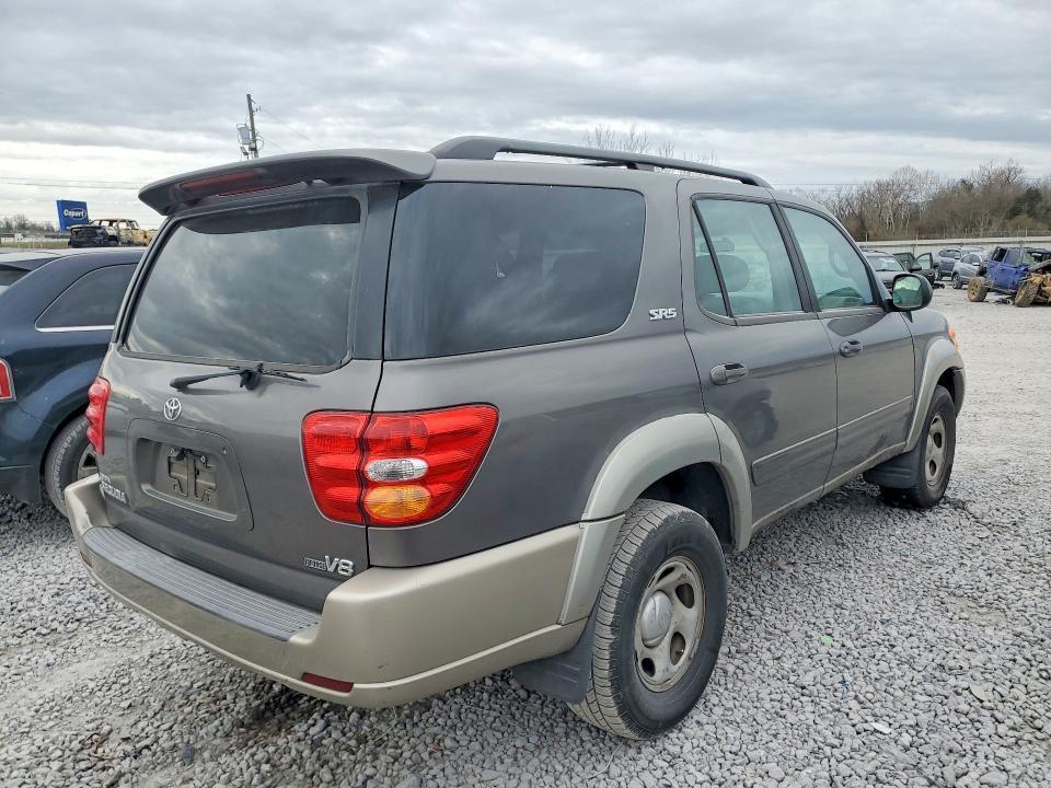2003 Toyota Sequoia SR5