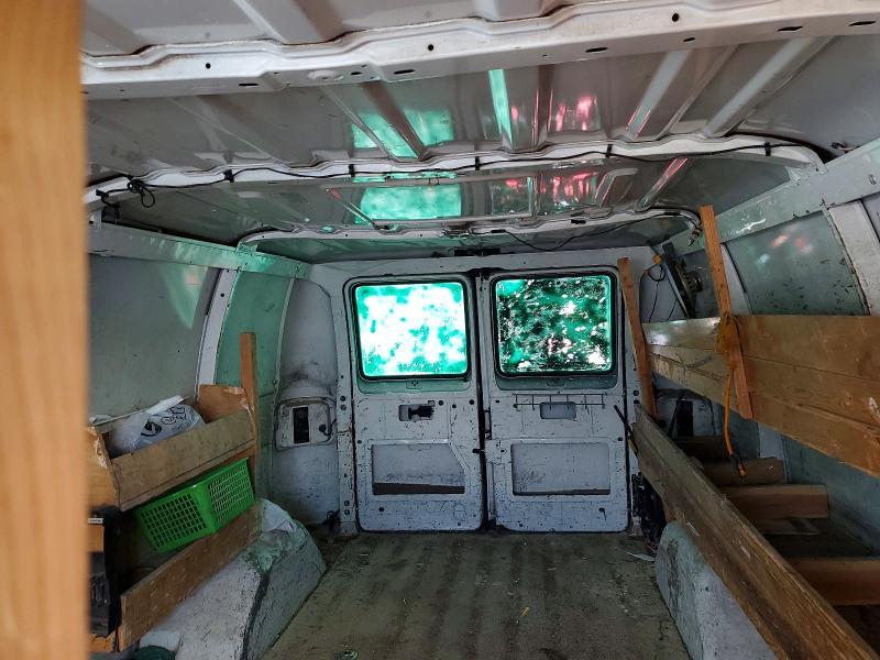 2002 Dodge Ram van B2500