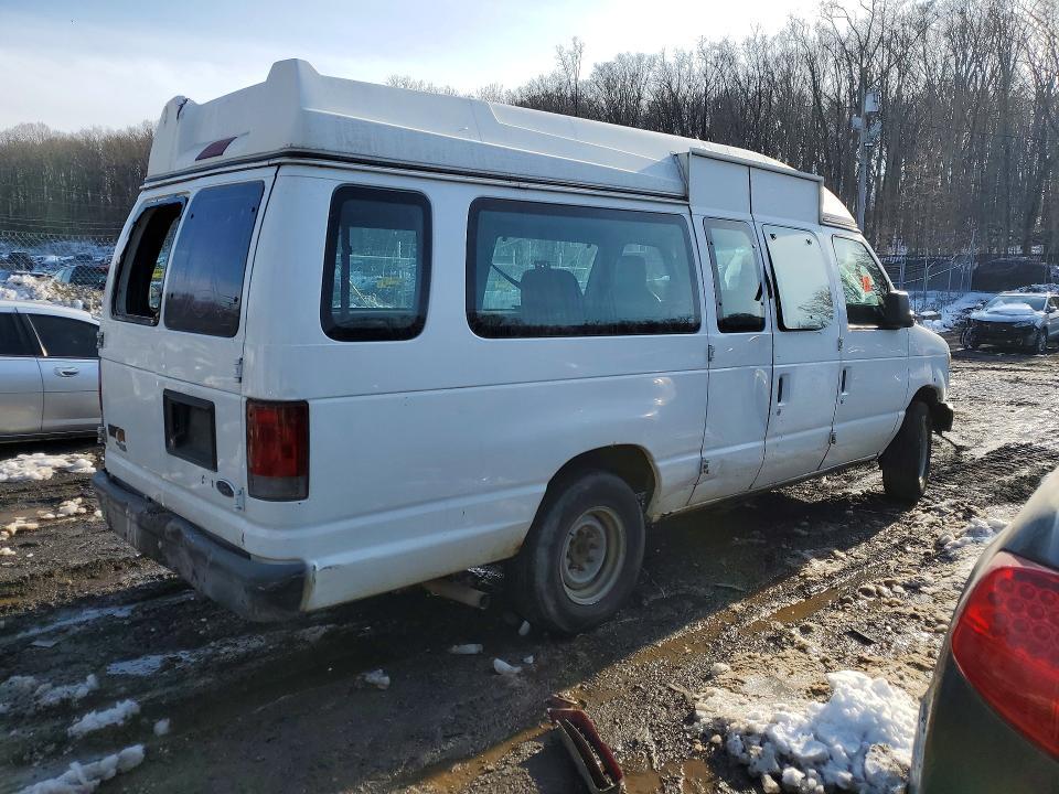 2011 Ford Econoline E250 van