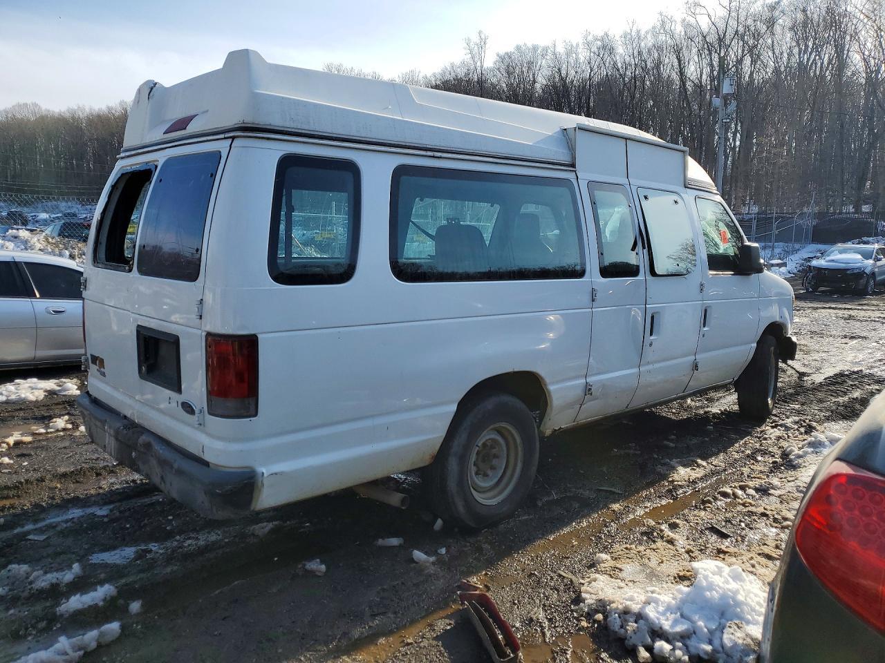 2011 Ford Econoline E250 van