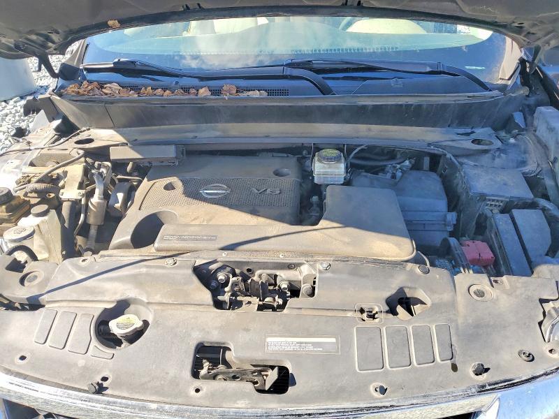 2016 Nissan Pathfinder s