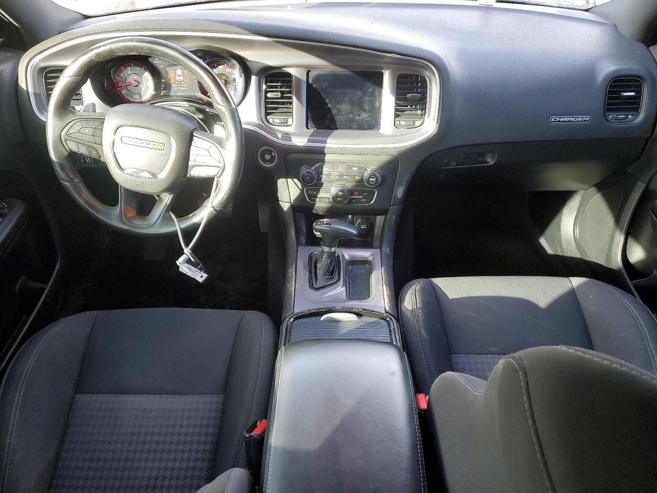 2019 Dodge Charger r