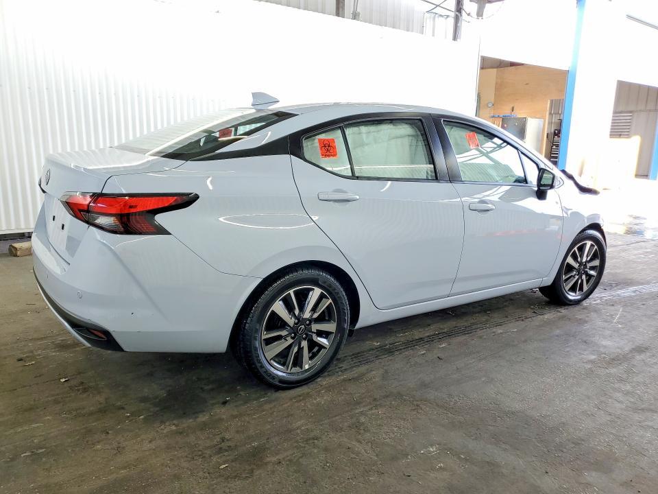 2025 Nissan Versa sv