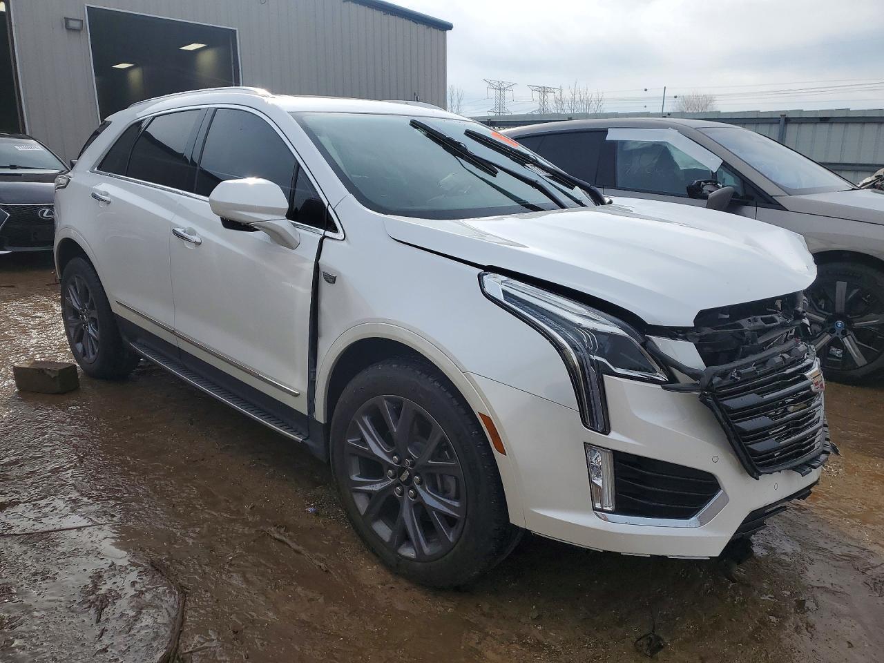 2019 Cadillac XT5 Luxury