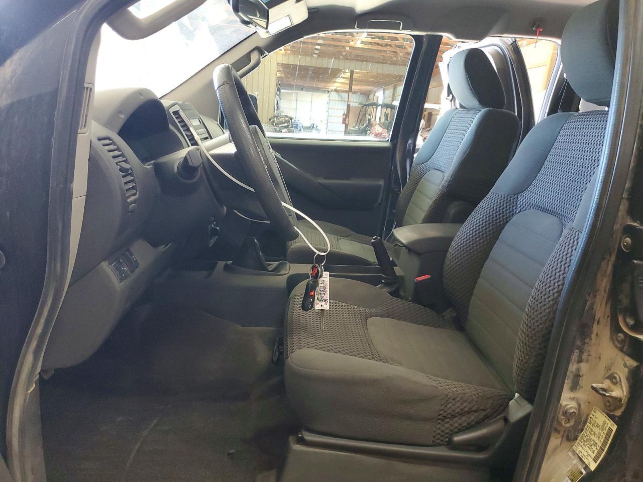 2012 Nissan Frontier SV V6