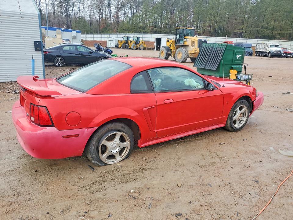 2003 Ford Mustang