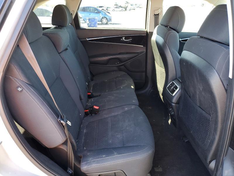 2017 KIA Sorento lx