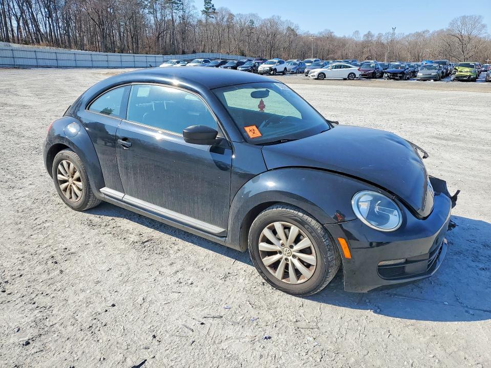 2013 Volkswagen Beetle