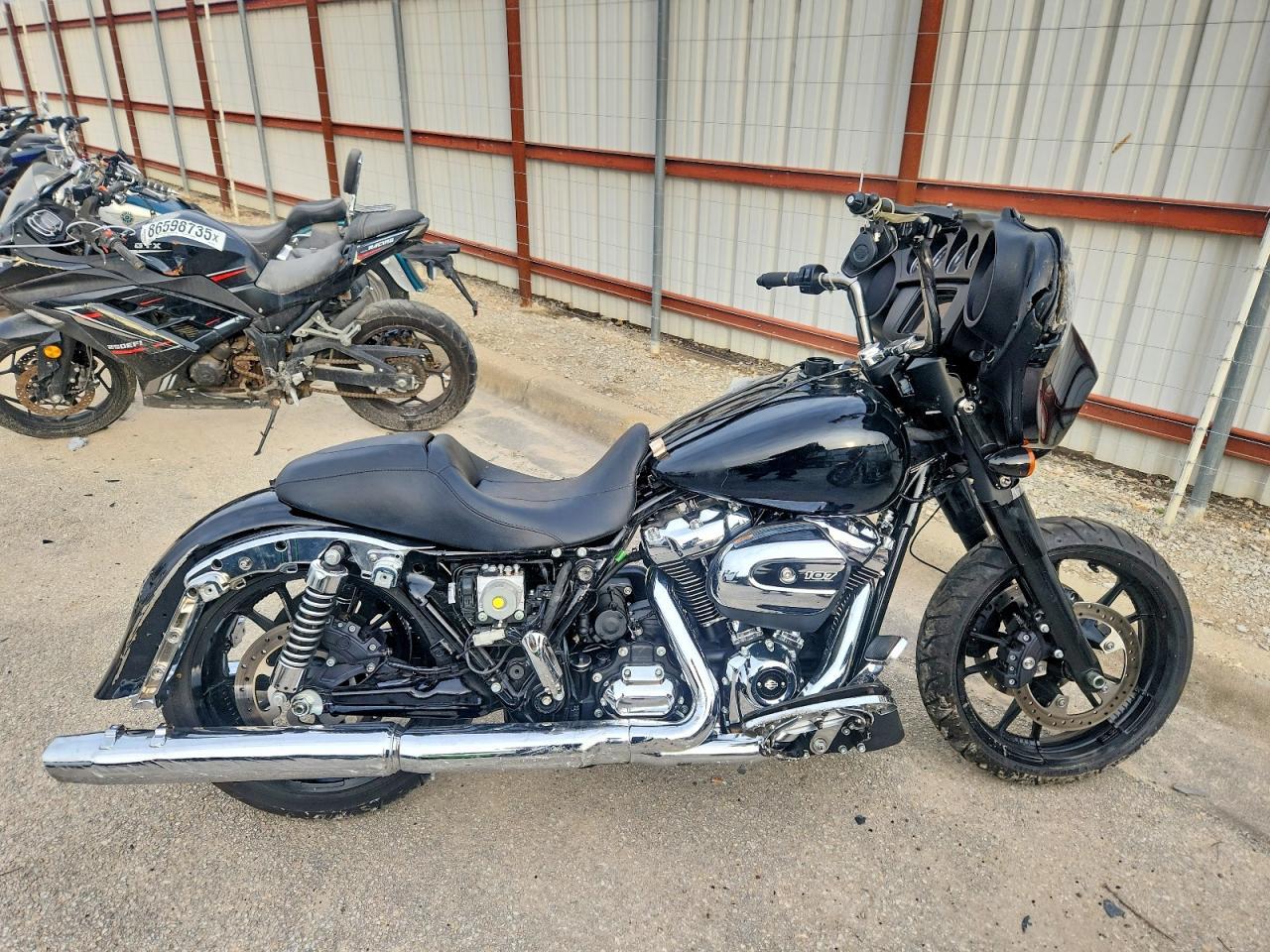 2023 Harley-Davidson Flhx