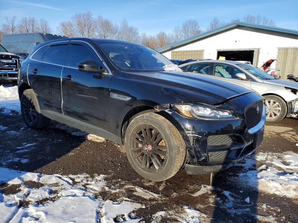 2017 Jaguar F-pace Prestige