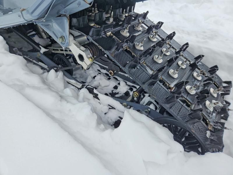 2022 Polaris 850 Indy VRI 137