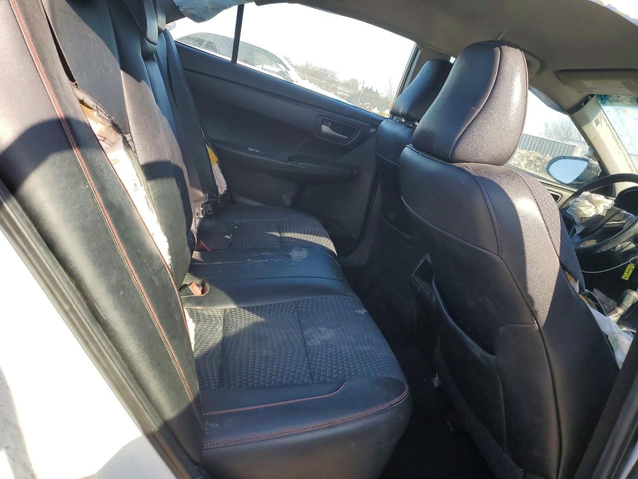 2015 Toyota Camry le