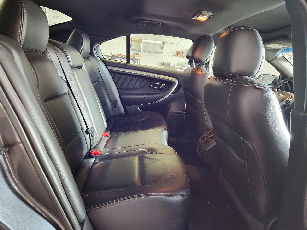 2015 Ford Taurus sel