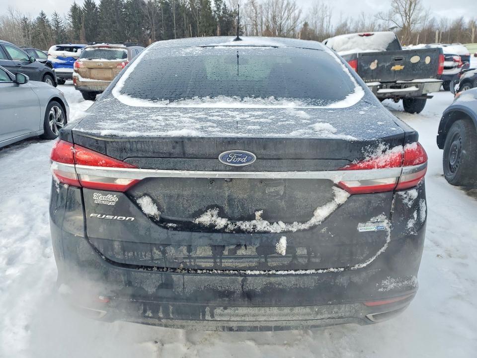 2017 Ford Fusion se