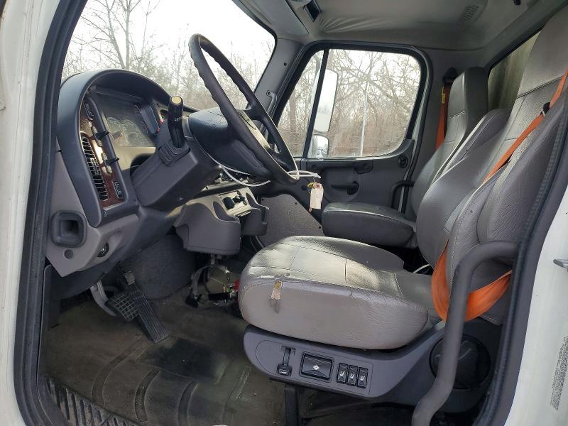 2020 Freightliner Business Class M2 Refrigerated BOX Truck