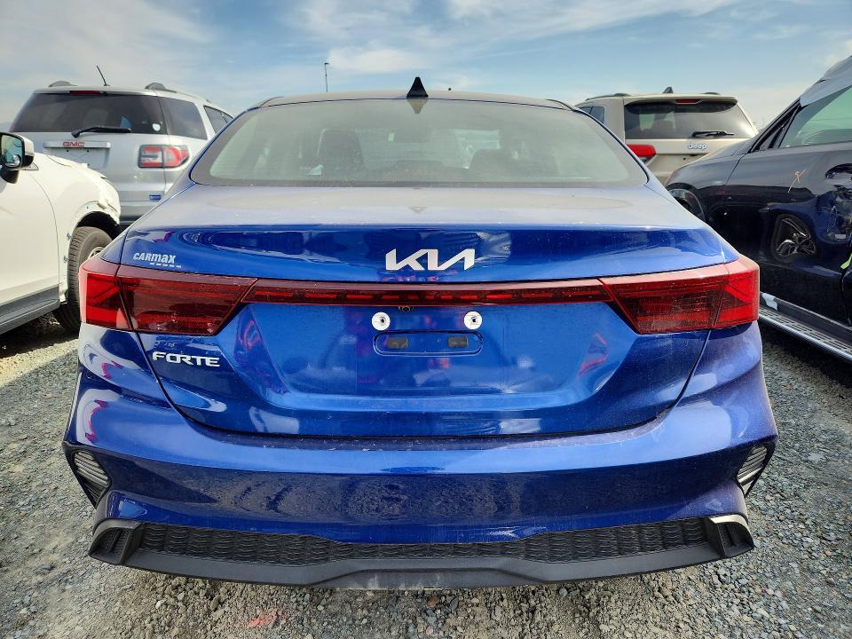 2024 KIA Forte lx