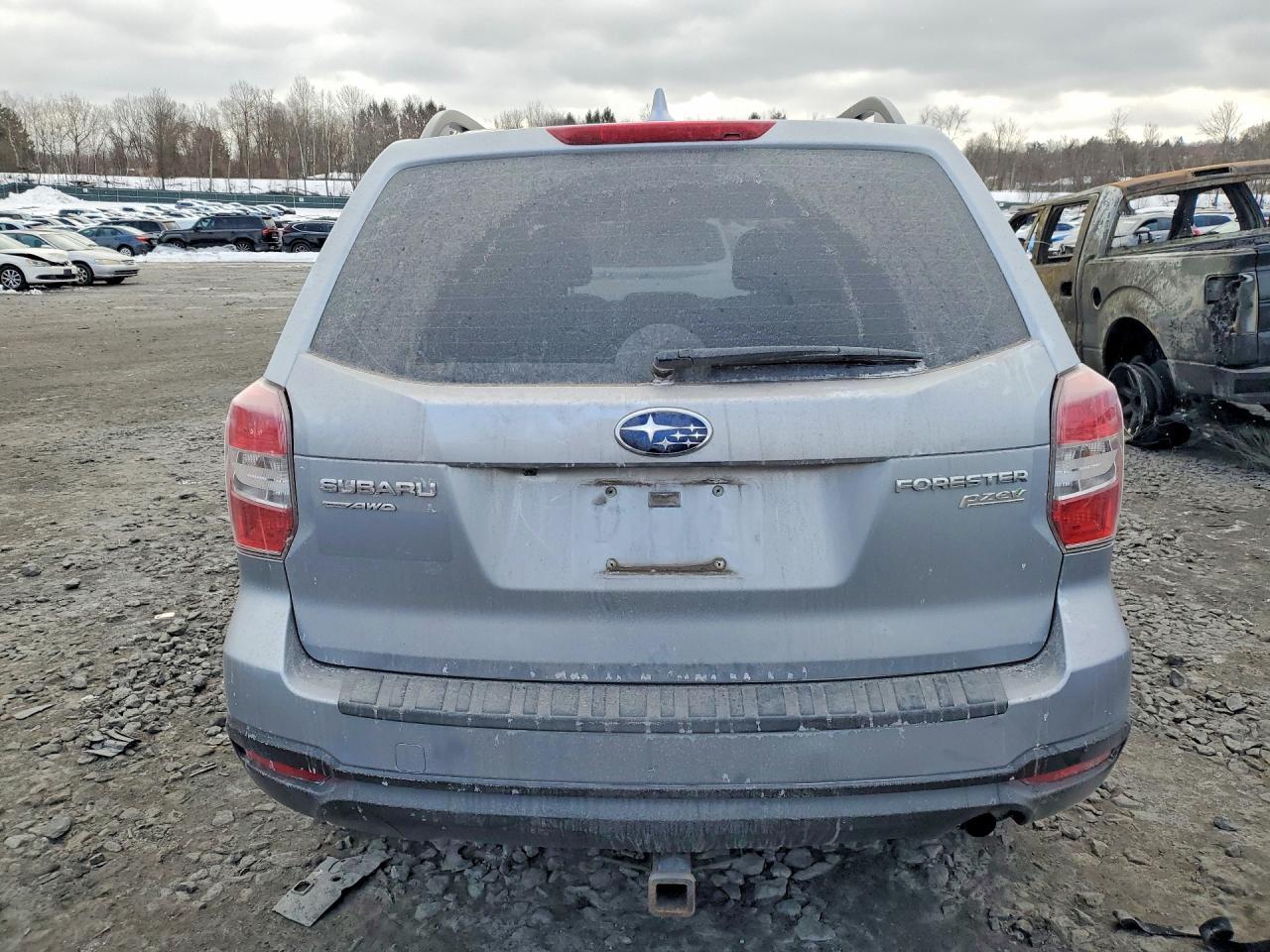 2016 Subaru Forester 2.5i