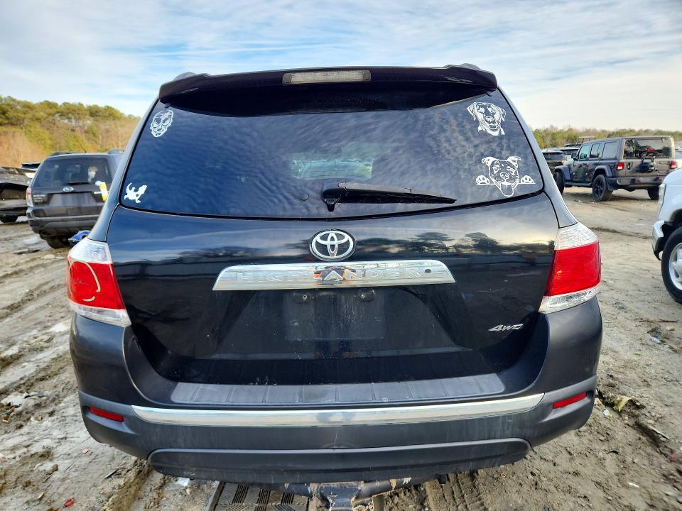 2012 Toyota Highlander Base