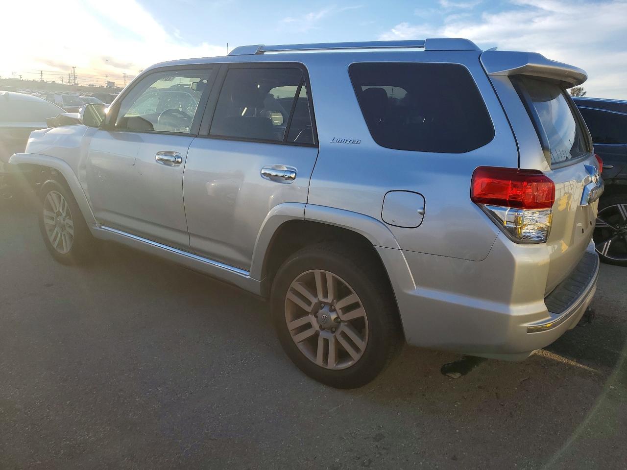 2013 Toyota 4runner SR5