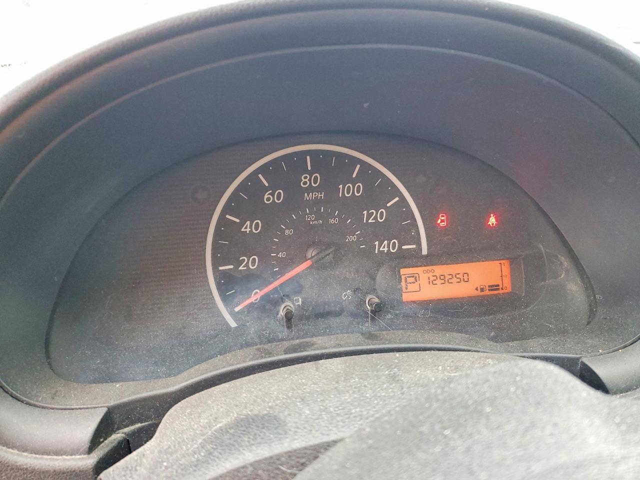 2012 Nissan Versa s